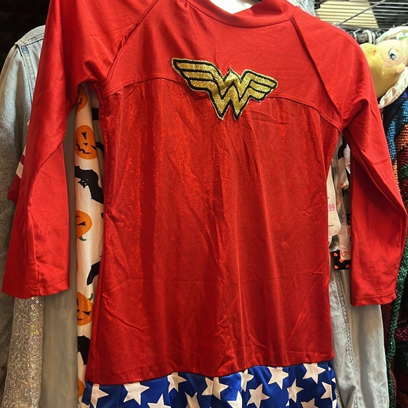 Wonder, woman costume size large - Picture 6 of 8